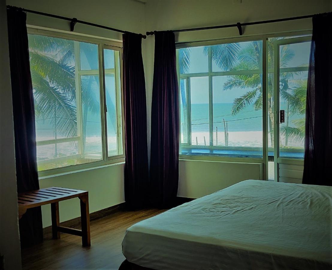 White Shell Beach House Kannur Exteriör bild