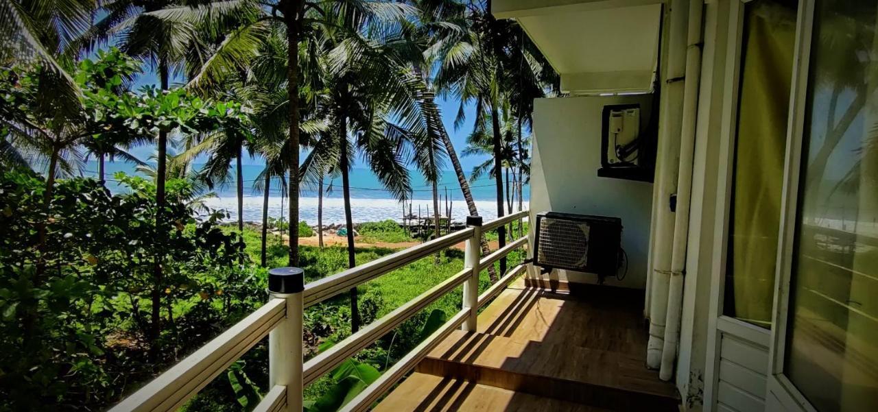 White Shell Beach House Kannur Exteriör bild