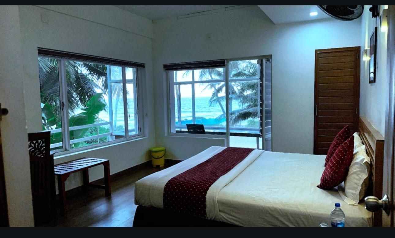 White Shell Beach House Kannur Exteriör bild